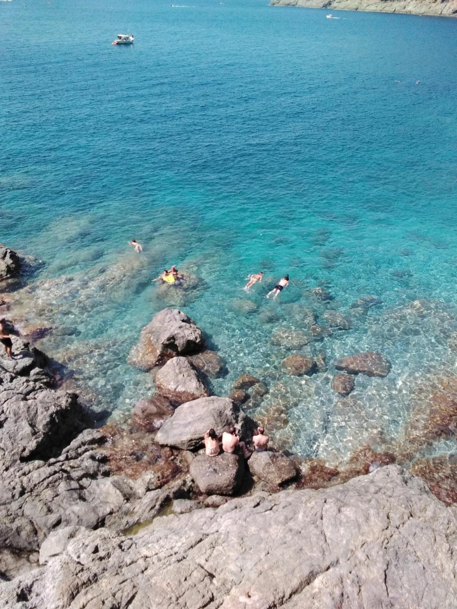 Villa Mimosa Splendida Vista Mare โบนัสโซลา ภายนอก รูปภาพ